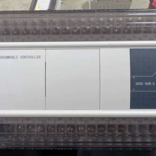 信捷XD5E-60R-E，成色实拍图。带负载测试过，功能包好议价及维修