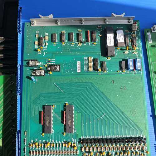 视频矩阵板卡，AD2016VIM。AD矩阵输入板，16进，1议价及维修！