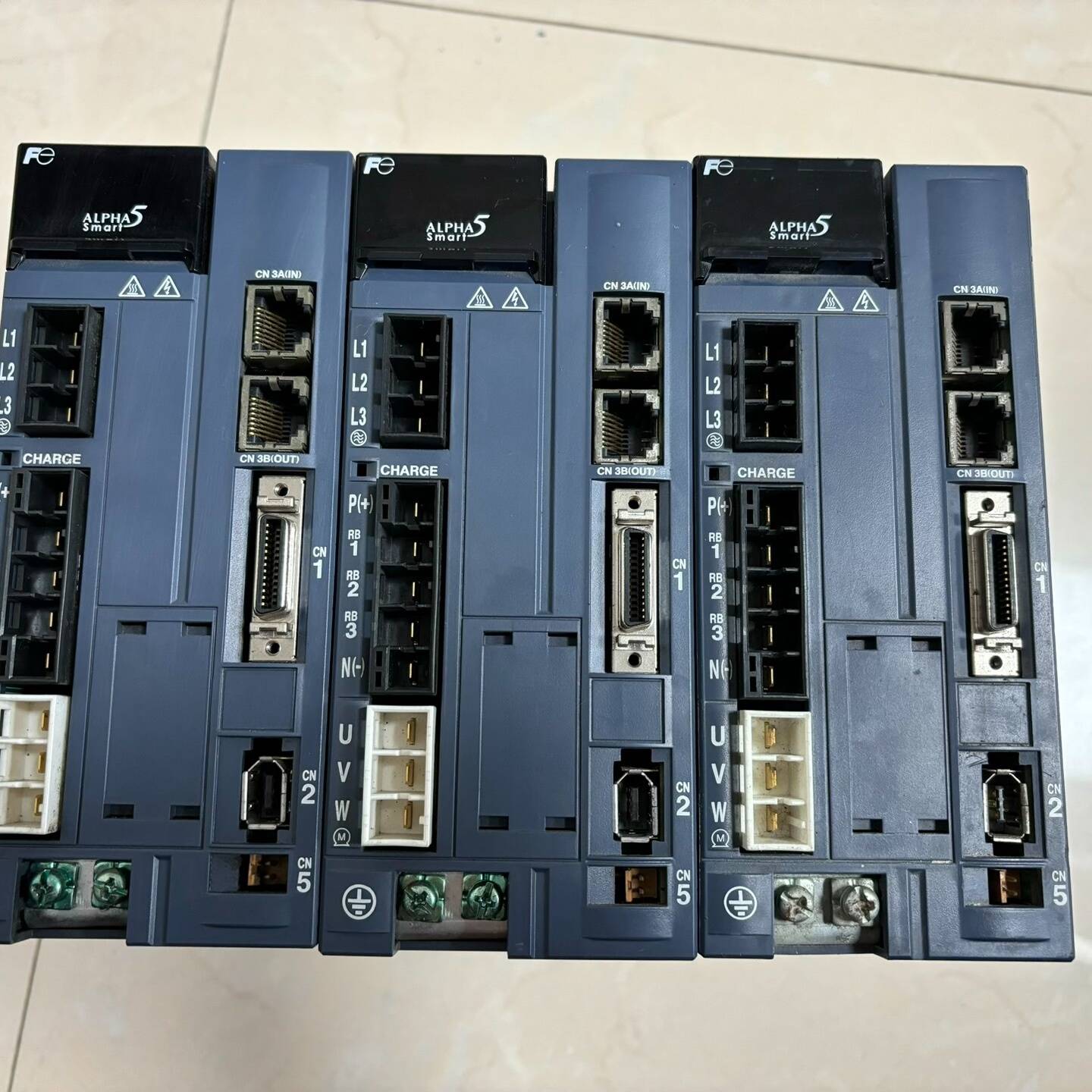 RYH152F5-VV2 富士 1.5kw伺服驱动议价 维修！！！