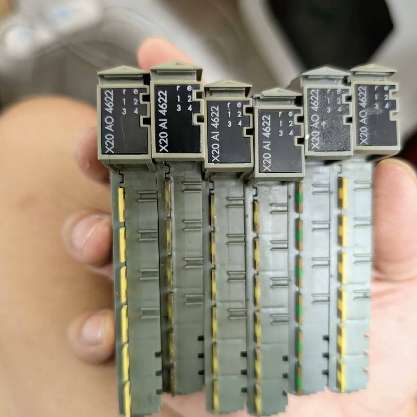 贝加莱模块 X20AO4622 X20AI4议价 也可为维修！！