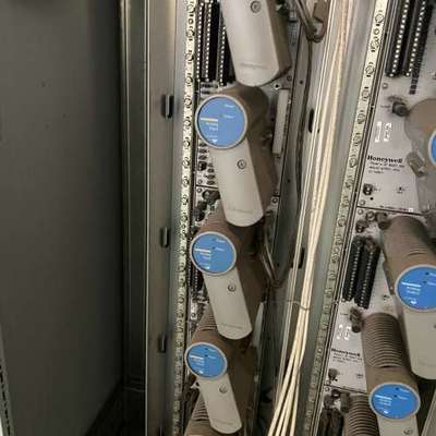 模块CC-PAIX02带底座CC-TAID01现议价及维修！