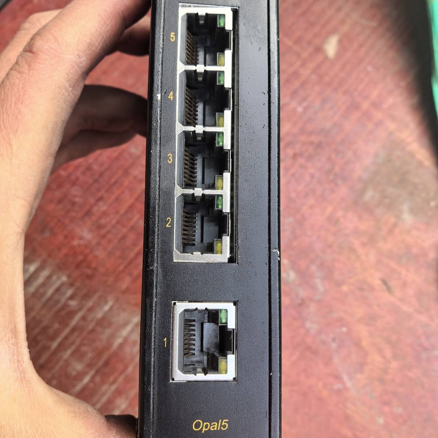 五台LYLAND东土工业交换机Opal5议价 维修！！！