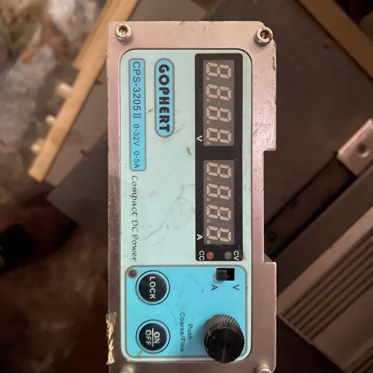 Gophert直流电源可调 30V5A维修议价 维修！！！