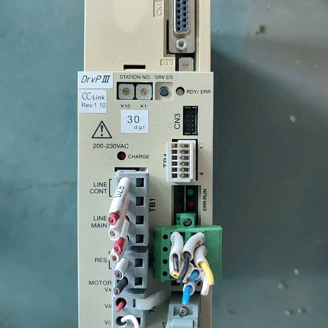 UB5CP3-015N-1AB-2C1-N包好 成色漂议价 维修！！！