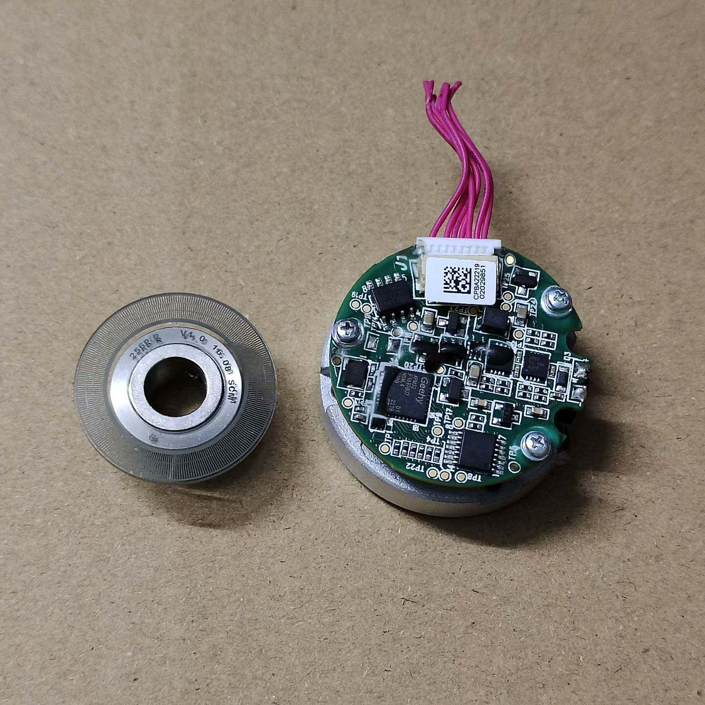 汇川编码器EA-33B20H5M1，码盘议价 维修！！！