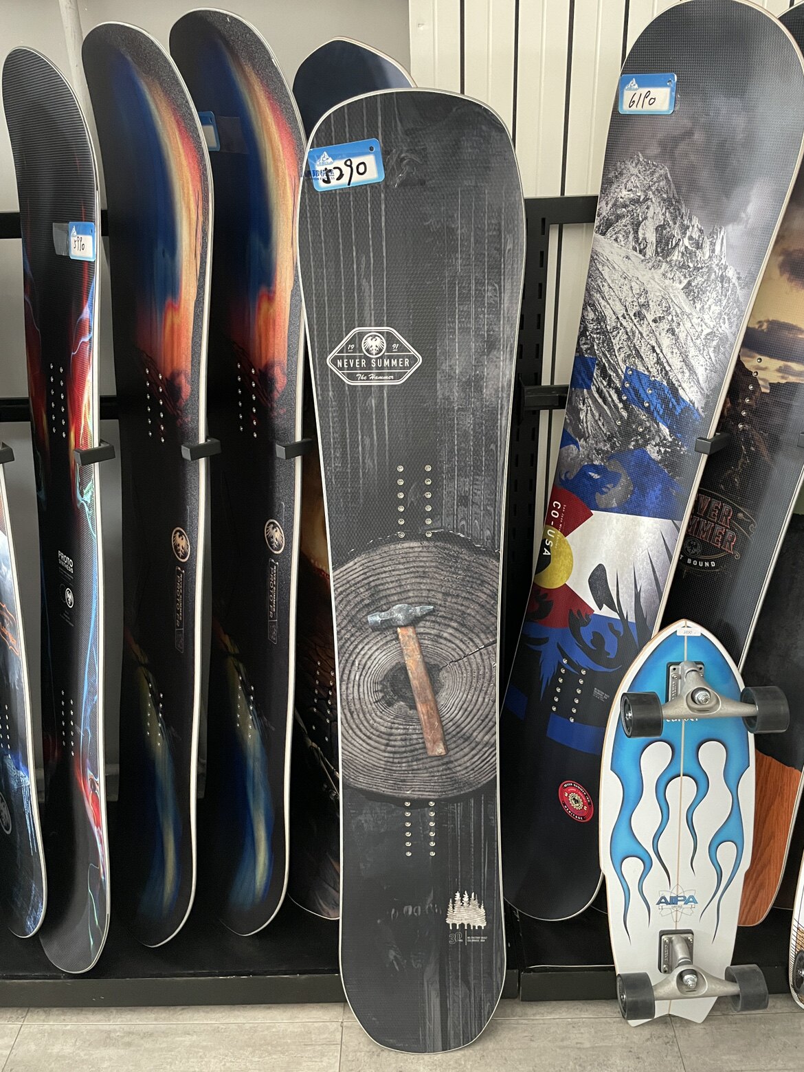 w23 never summer hammer 男款滑雪板