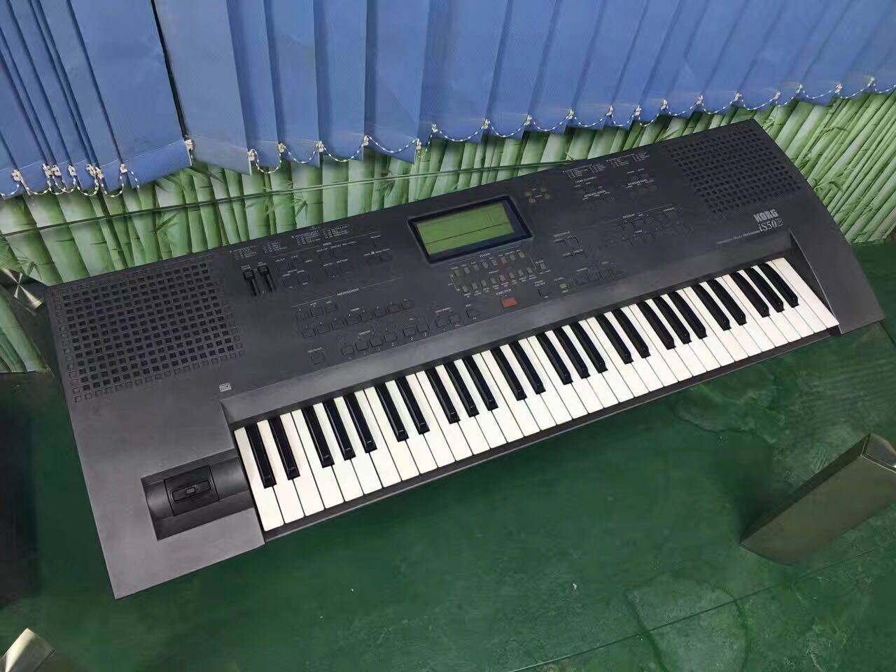 korg科音电子琴合成器is50b二手61键力度键盘带超大显示屏电子琴