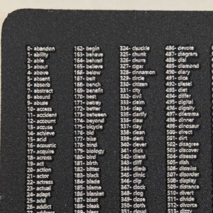 名片大小7075航空铝 0到2047.共2048个单词 厚2mm 39表格 Bip