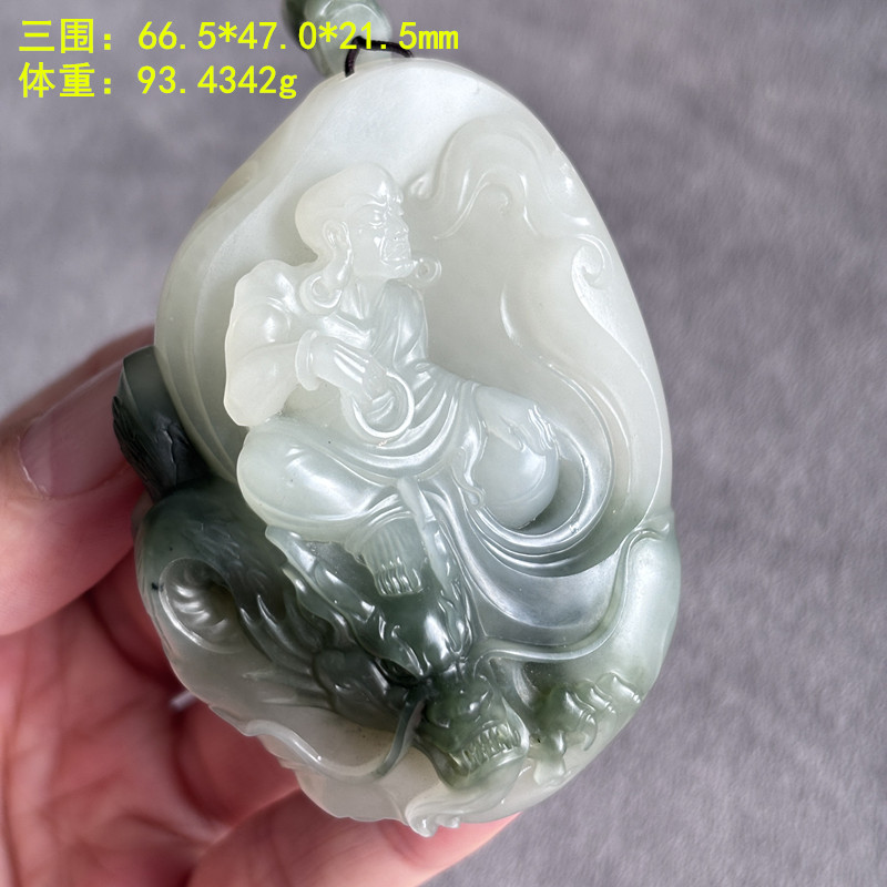 俏青色白玉籽料罗汉挂件