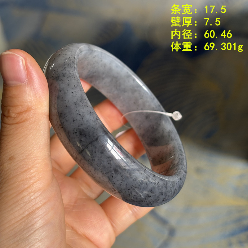 N60.46墨玉籽料手镯 无原皮 朕®开仓新疆和田玉,珠宝/钻石/翡翠,手饰,淘宝优惠券,粉丝福利购,淘宝优惠卷