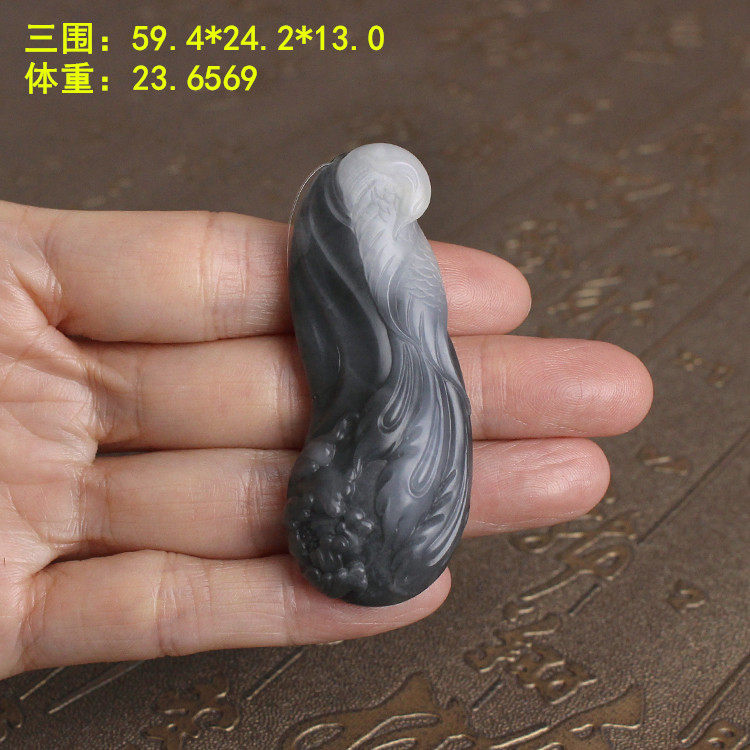 墨玉籽料“凤穿牡丹“挂件