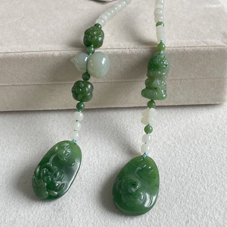 设计款~碧玉籽料撞色搭配 背云/压襟 朕@开仓新疆和田玉