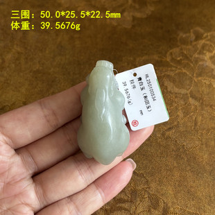 N老熟糖青白玉籽料貔貅吊坠 有原皮朕®开仓新疆和田玉