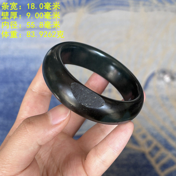 密度脂份满分的糖皮青玉籽料手镯