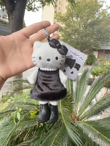 三丽鸥日本nic新品正品长腿kitty天使恶魔挂件黑皮小香风灰天使