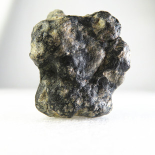 灶神星HED族无球粒陨石冲击熔融玻璃质熔壳西北非发现 流星花园