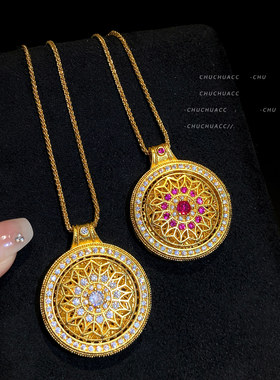 韦雪同款黄金色罗盘项链