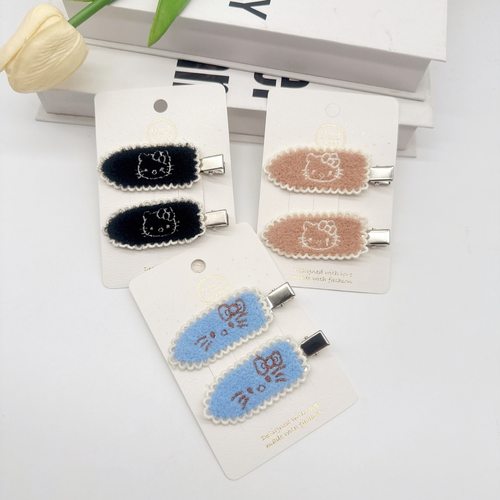 hellokitty毛绒刺绣搭配蕾丝边碎发鸭嘴夹甜美感发夹厂家