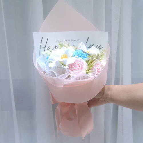 母亲节玫瑰仿真花束香皂永生花高级生日礼物送老婆女友闺蜜手提袋