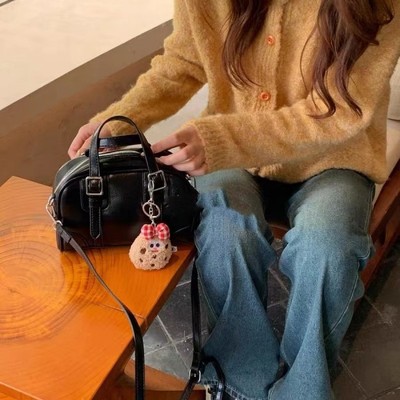 青红箱包自制包包女士2025新款韩系春季小众复古黑色小包手提