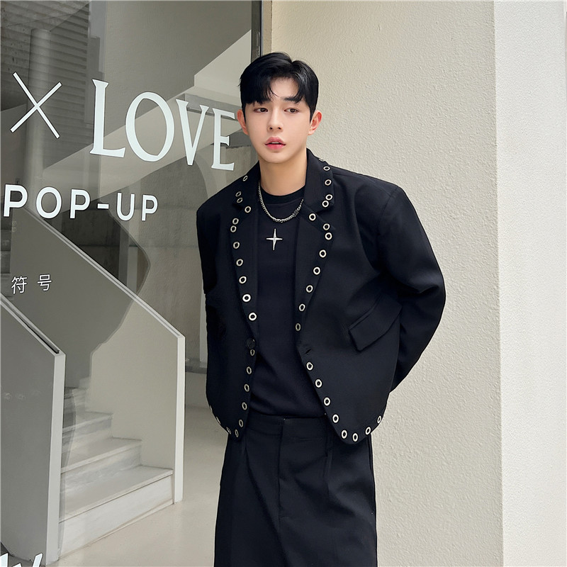 24年春季潮流时髦小众设计感多气眼装饰造型短款小西服940-P145，男装西服，星座1304（原C205）