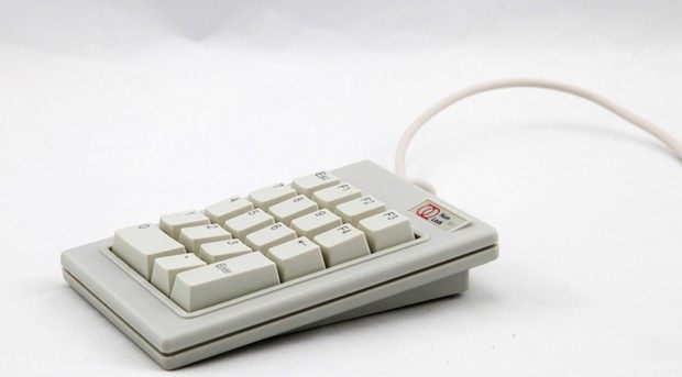 机械键小键盘18键小键盘STABLE STB-18A财务证券银行数字密码在类目 电脑硬件/显示器/电脑周边, 键盘中 - 来自Buy2taobao.com提供专业的淘宝代购服务