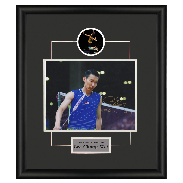 羽毛球选手李宗伟亲笔签名照片含证书裱框