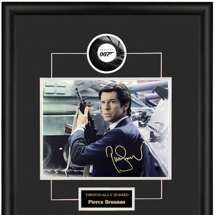 收藏 皮尔斯 布鲁斯南 亲笔签名照片裱框 含SA证书 007詹姆斯邦德