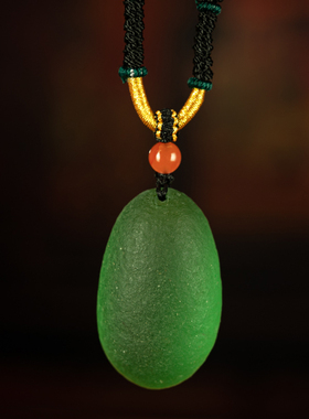 神秘的天外来客-绝美沙漠亚利桑那绿极光玻璃陨石奇石挂件吊坠