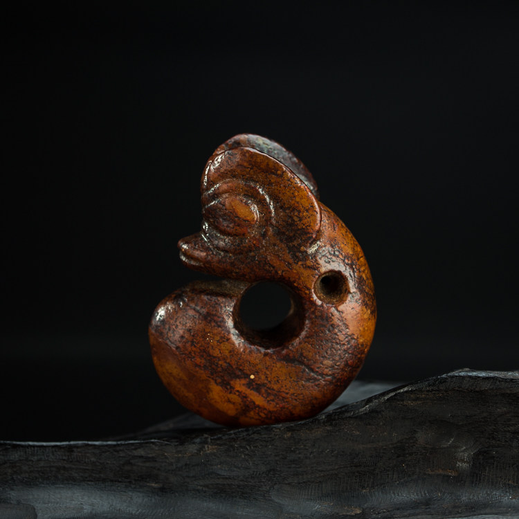 红山文化猪肝红大尺寸玉猪龙挂件高古玉质感油润手把件包邮