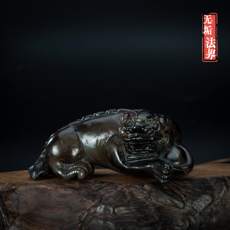 藏东老矿老矿玉髓 手工精雕瑞兽貔貅多样式摆件供奉把件收藏包邮