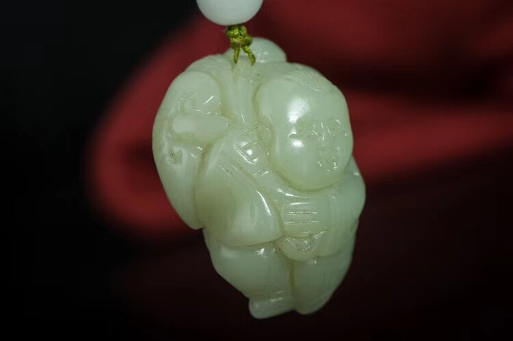 清代传世老玉和田玉玉质细腻荷叶童子吊坠手把件车挂文玩精品收藏