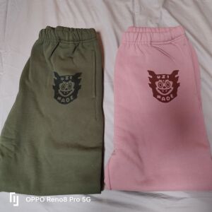 日本潮牌纯棉加绒卫裤休闲裤两色很好搭偏宽松有大码
