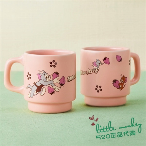 日本代购 Tom and Jerry猫和老鼠 草莓 可爱陶瓷水杯马克杯