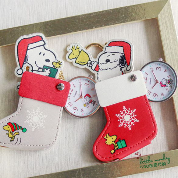 日本代购 snoopy史努比 圣诞袜 时尚可爱时钟 怀表 挂表