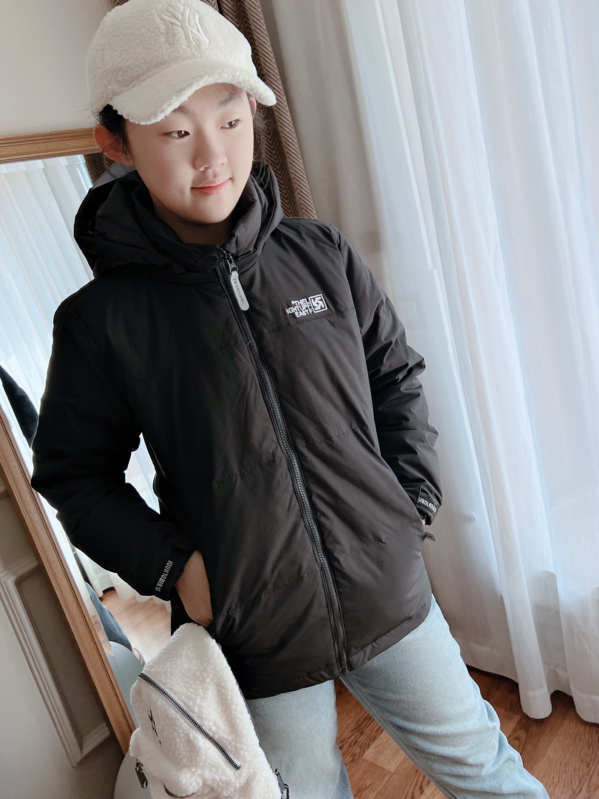 秋冬羽绒服挡风保暖中性款可亲子