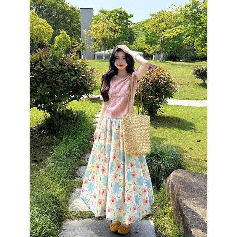 韩系温柔风显高花朵碎花
