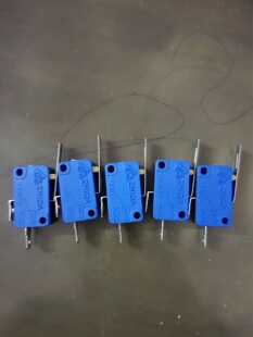 月光宝盒游戏机摇杆微动