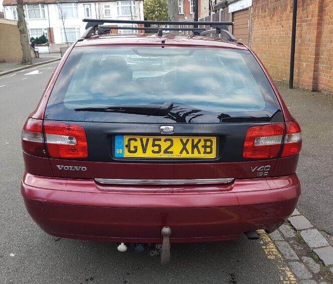 右軚Volvo V40水拨雨刷片雨刮片汽车刮雨器胶条后窗雨刷摇臂总成