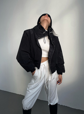 AcupStudio江右上 2023冬季新品设计感蝙蝠袖抽绳90白鸭绒羽绒服