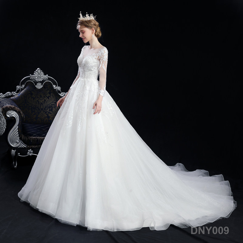 婚纱2021新款新娘结婚出门纱重工蕾丝绑带长袖拖尾蓬蓬裙晚会礼服