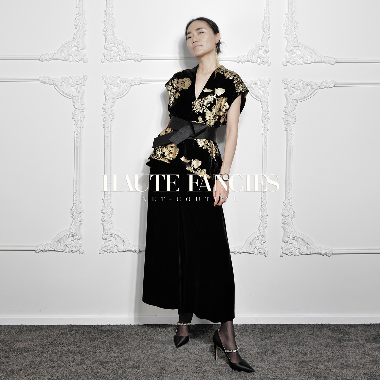 【HAUTE FANCIES后构想】法式立裁黑金真丝丝绒连肩束腰上衣女