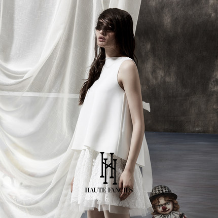 松弛感 HAUTE FANCIES后构想|白色一字领蝴蝶结绑带无袖短上衣春