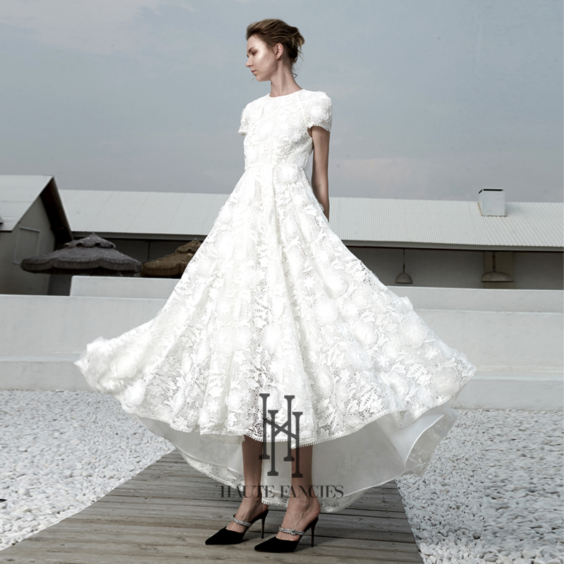 高定后构想重工蕾丝礼服连衣裙