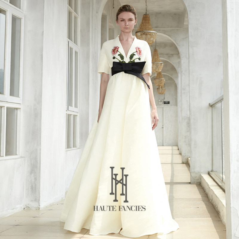 高级感 HAUTE FANCIES后构想｜精工千褶盛装手工缝绣宽腰封礼服裙
