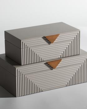 木质高档梳妆台衣帽间软装饰品