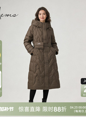 海尔曼斯25冬季新品精英衣橱造型设计感收腰长款羽绒服女226A5B82