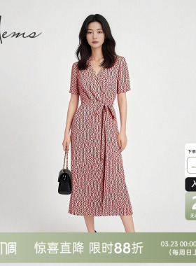 海尔曼斯夏灵动飘逸V领碎花收腰花韵复古气质茶歇连衣裙D1619C64