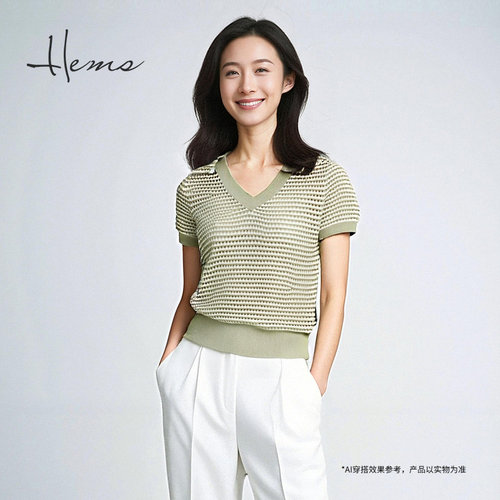 海尔曼斯春夏新品法式V领镂空简约通勤度假针织短袖T恤女24018C9E