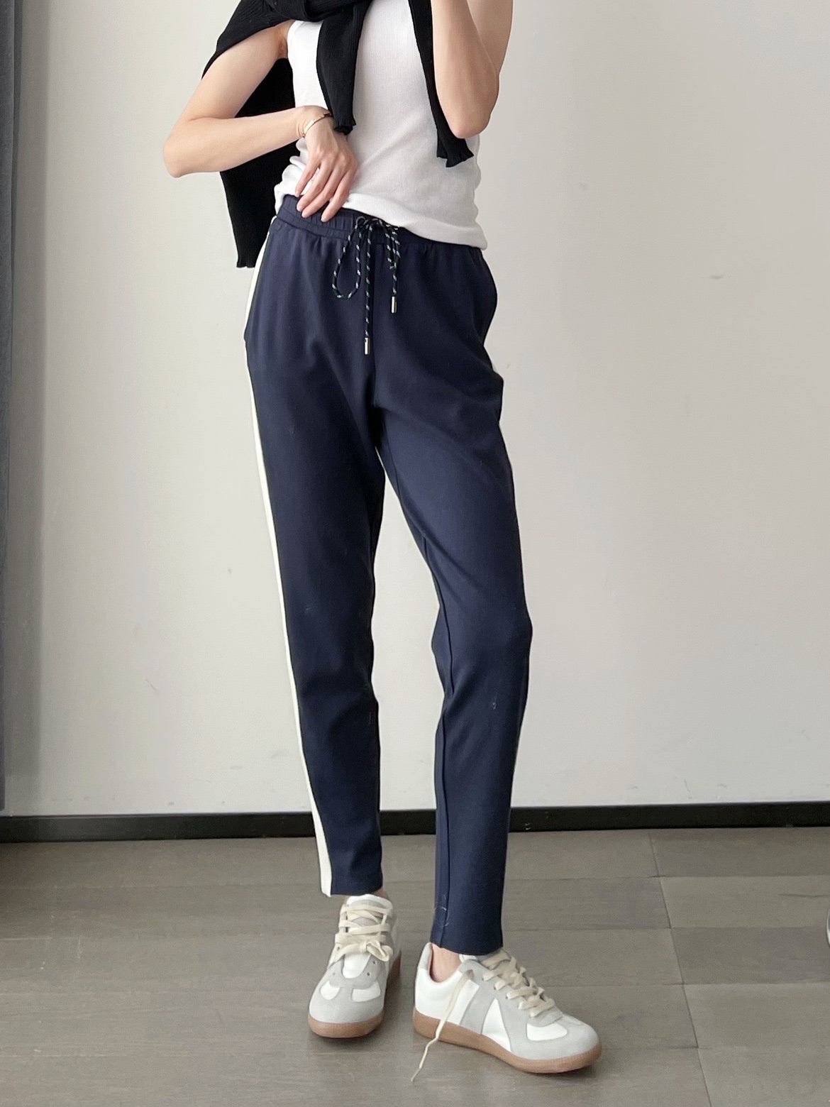 ponkey 美感拼搭色～你爱的m，莫代尔棉垂感舒适卫裤休闲小脚裤